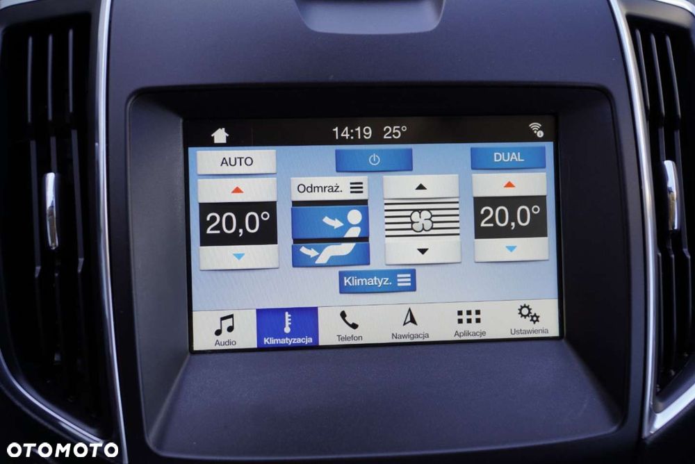 Ford S-Max 2.0 TDCi Titanium PowerShift - 21
