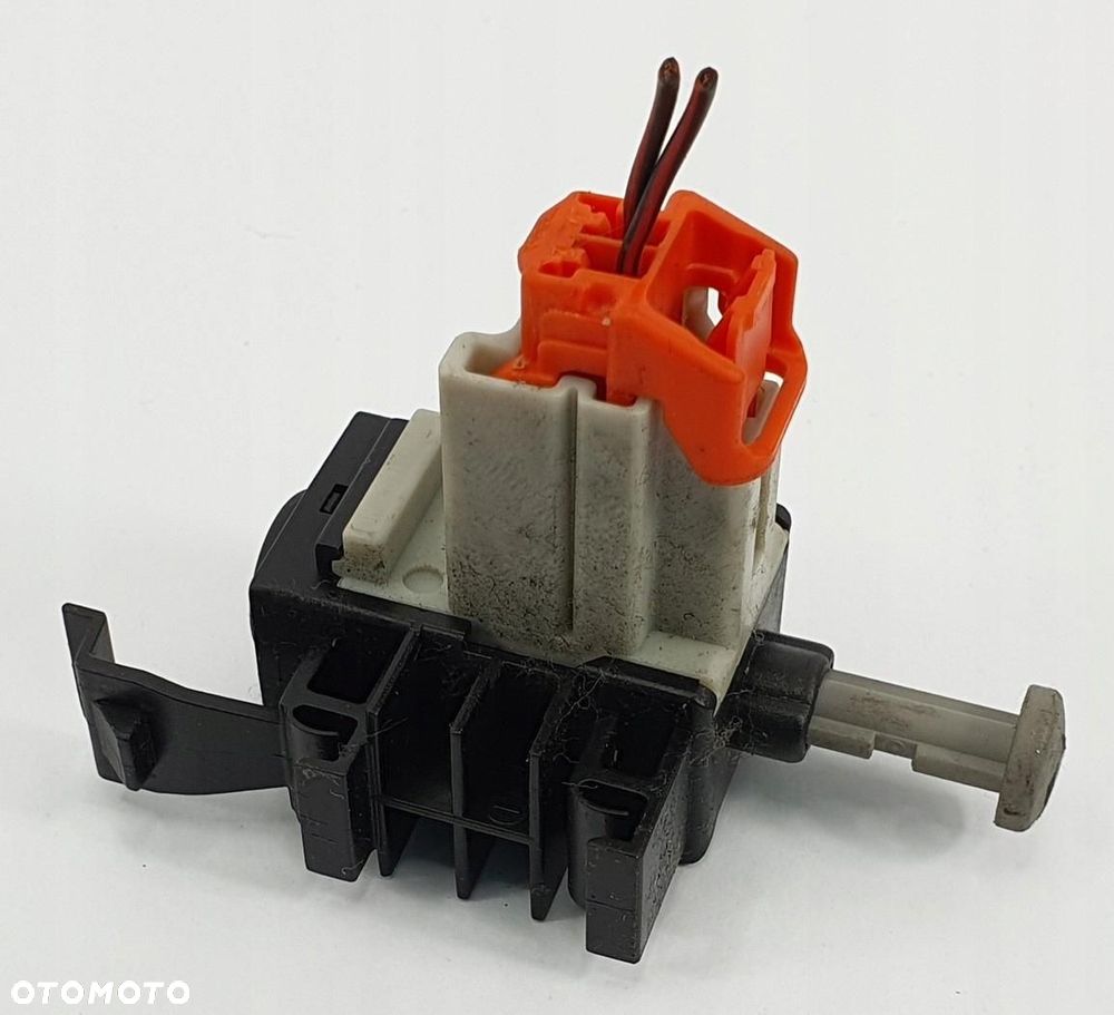 CZUJNIK STOPU FORD FOCUS MK2 2.0 16V - 1