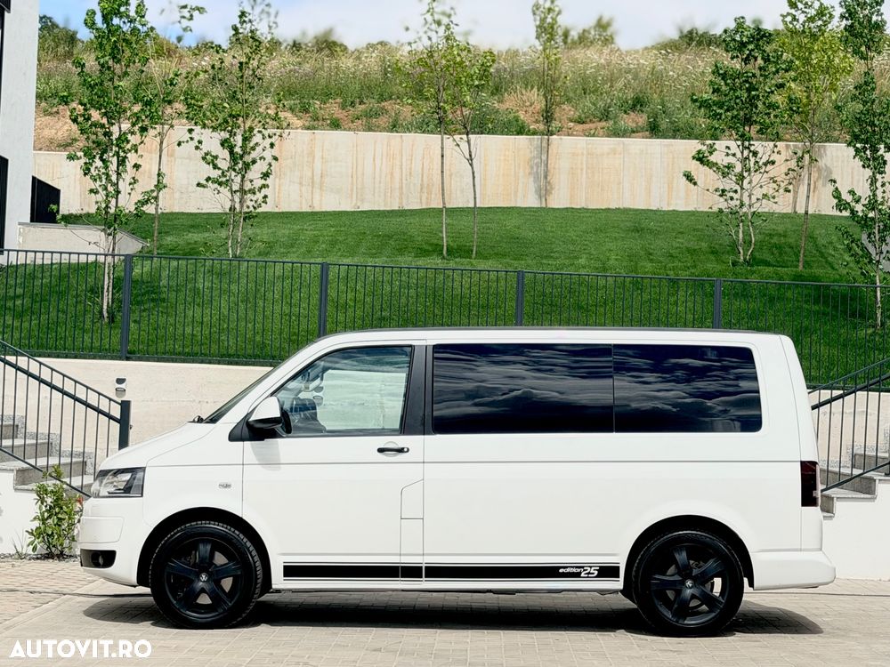Volkswagen Multivan - 9