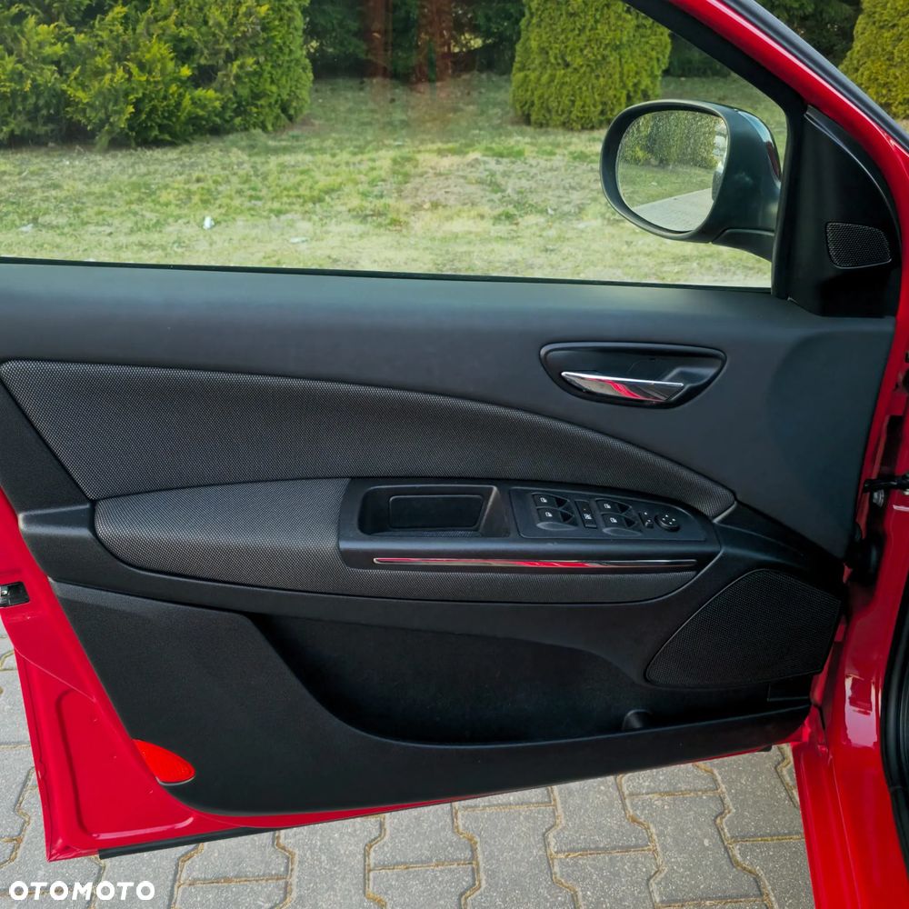 Fiat Bravo 1.4 16V Dynamic - 27