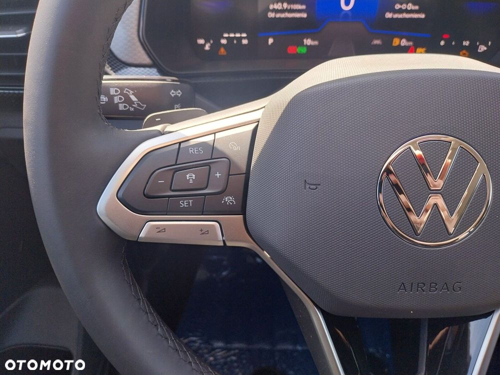 Volkswagen T-Cross - 8