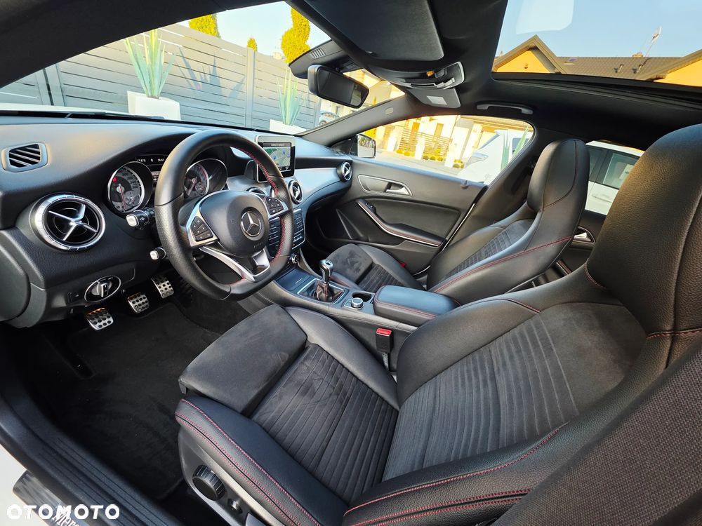 Mercedes-Benz CLA 180 d AMG Line - 7