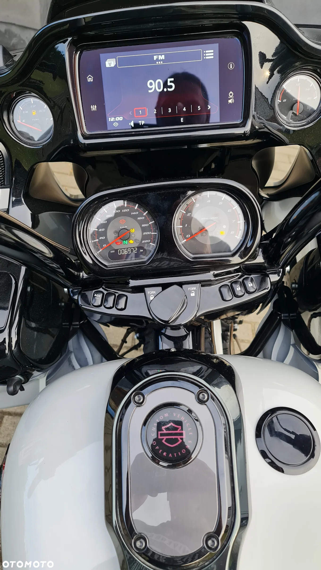 Harley-Davidson Touring Road Glide - 9
