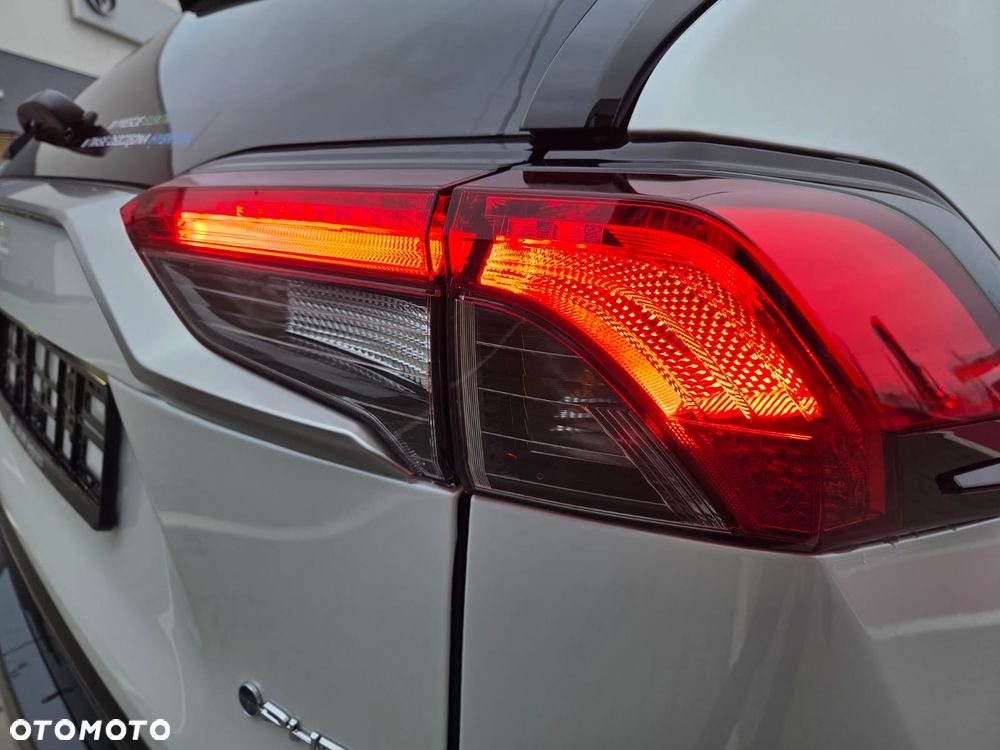 Toyota RAV4 - 35