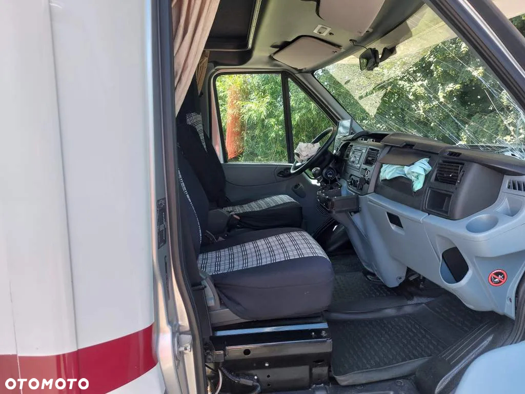 Ford Transit EURA MOBIL - 14