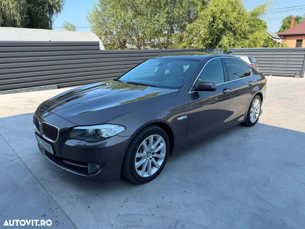 BMW Seria 5 530d xDrive - 2