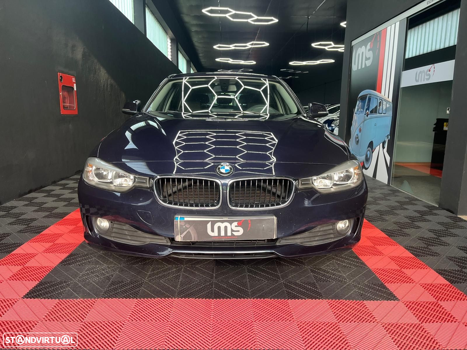 BMW 318 d Touring - 2
