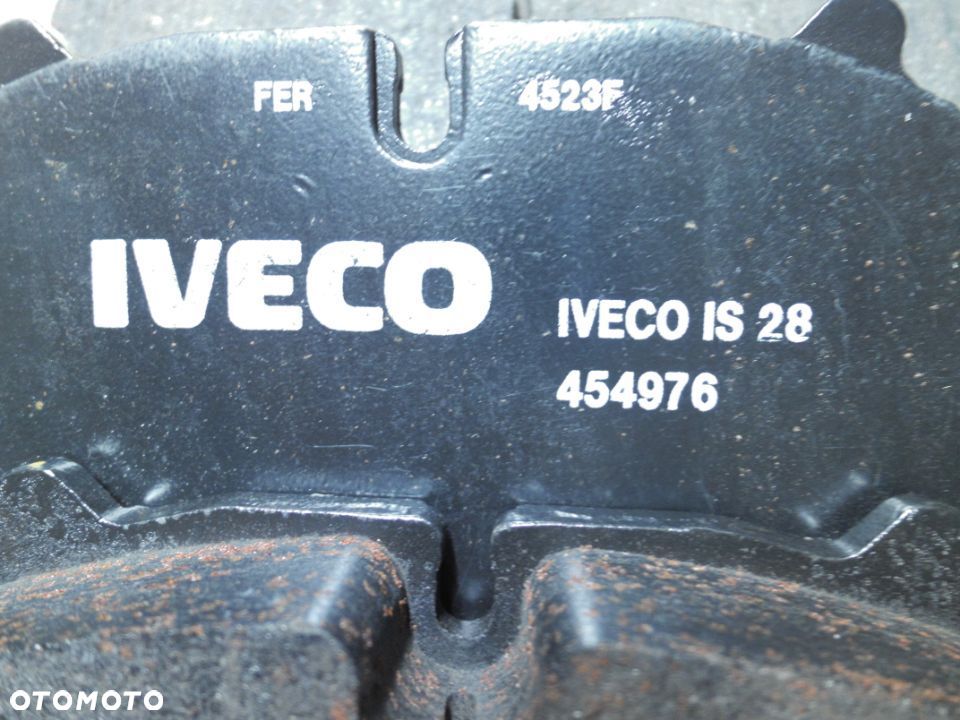 KLOCKI HAMULC. MAN L2000 96 KLOCKI HAMULCOWE IVECO P./T. EUROCARGO 00- 1906467 IVECO - 3