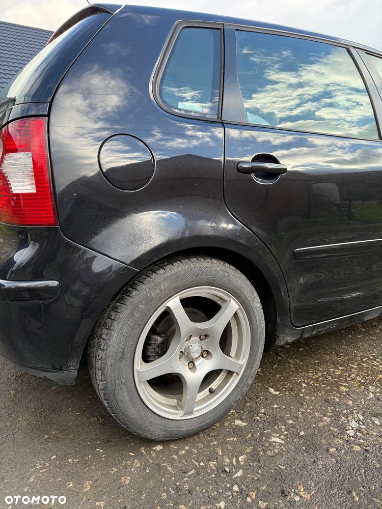 Volkswagen Polo 1.9 TDI - 10