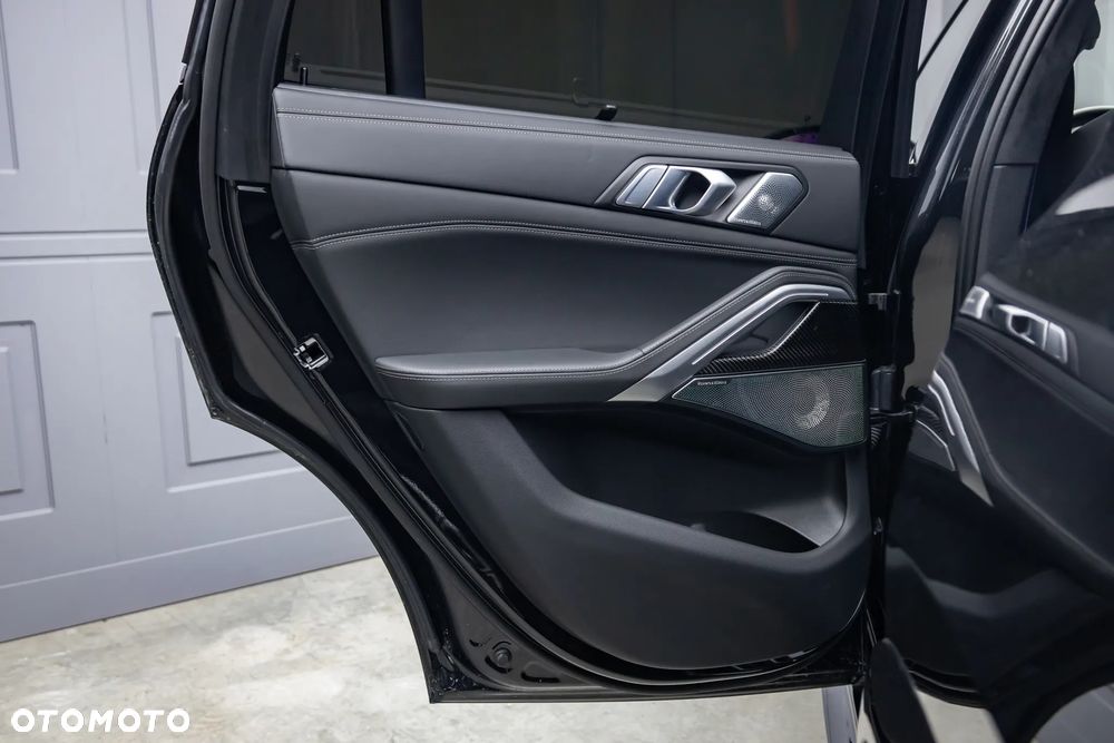 BMW X6 - 30