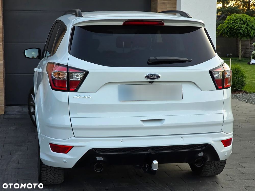 Ford Kuga 2.0 TDCi FWD ST-Line - 19