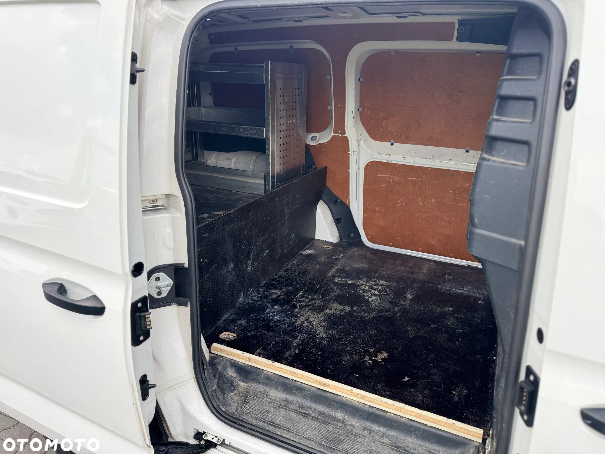 Volkswagen CADDY - 14