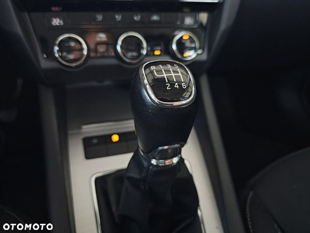 Skoda Octavia - 25