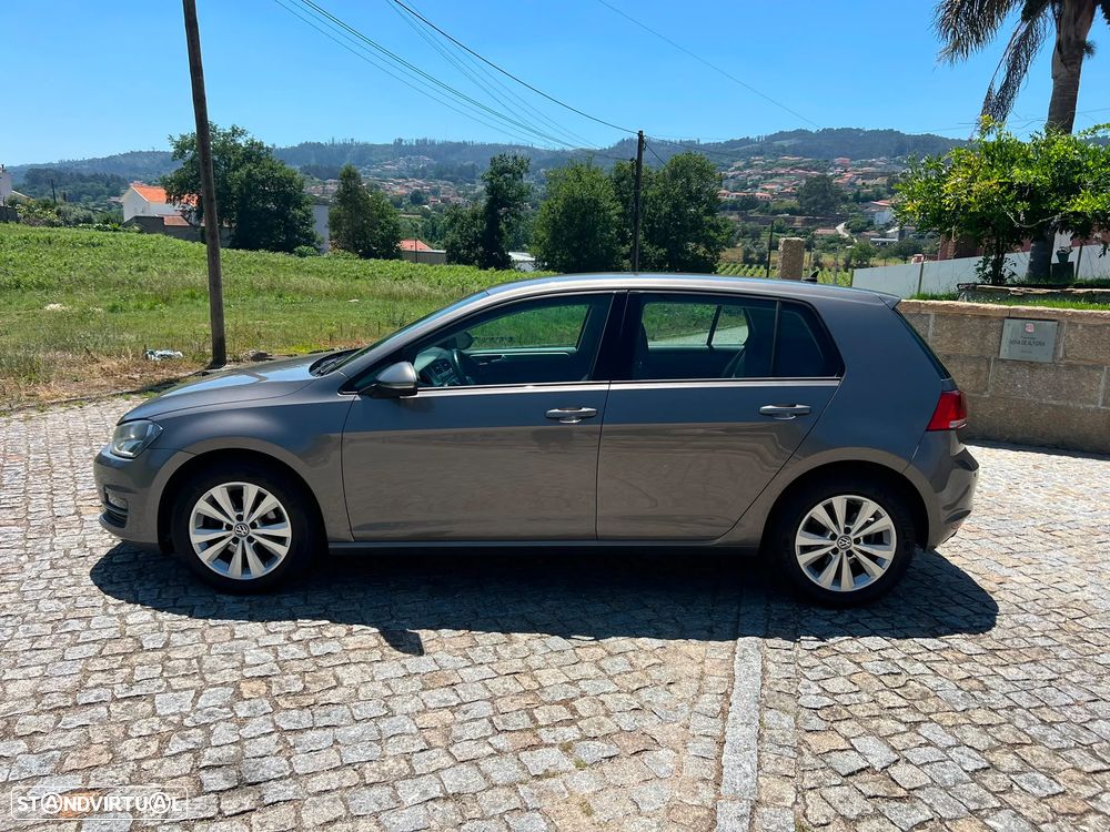 VW Golf 1.6 TDi Confortline DSG - 2