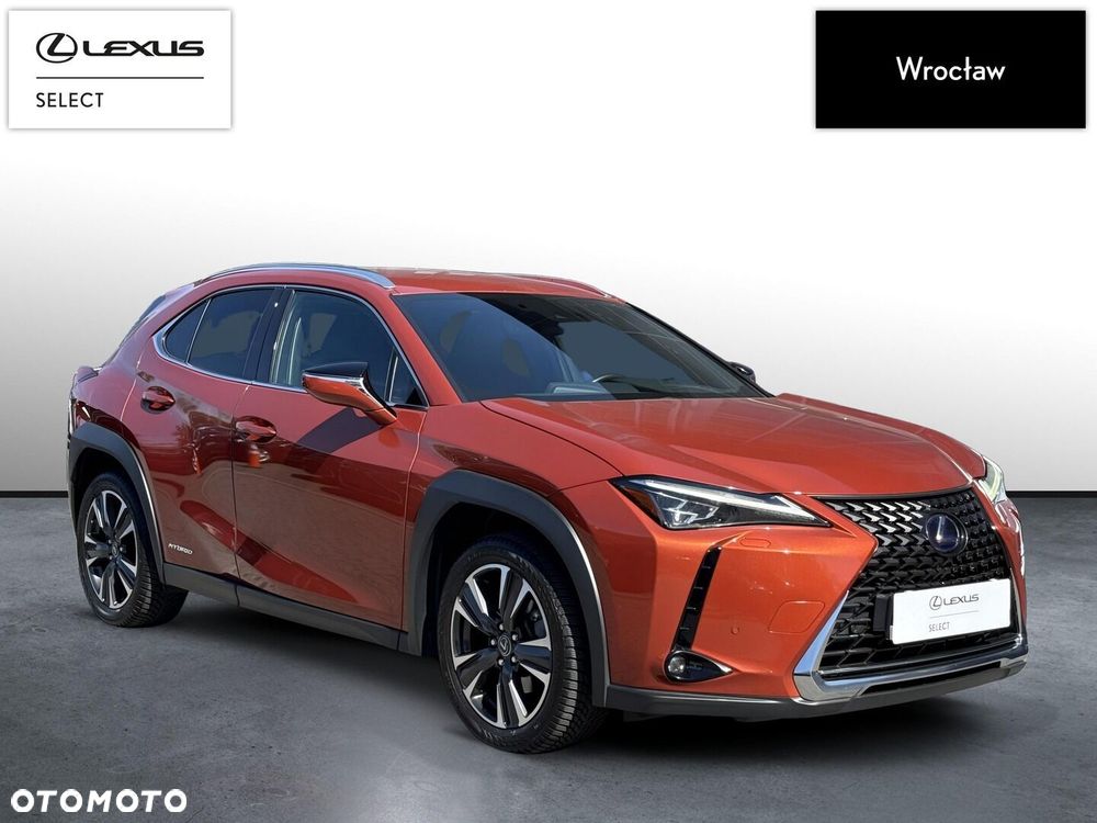 Lexus UX - 8