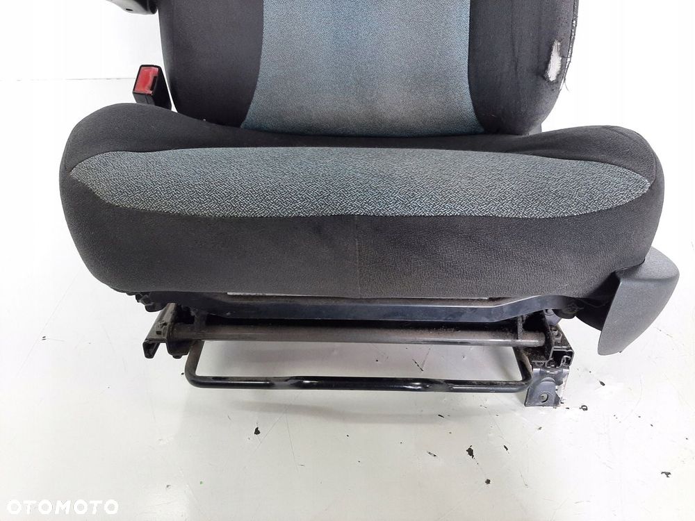 FIAT DOBLO MAXI I LIFT 1.9JTD 06R FOTEL LEWY KIEROWCY - 6