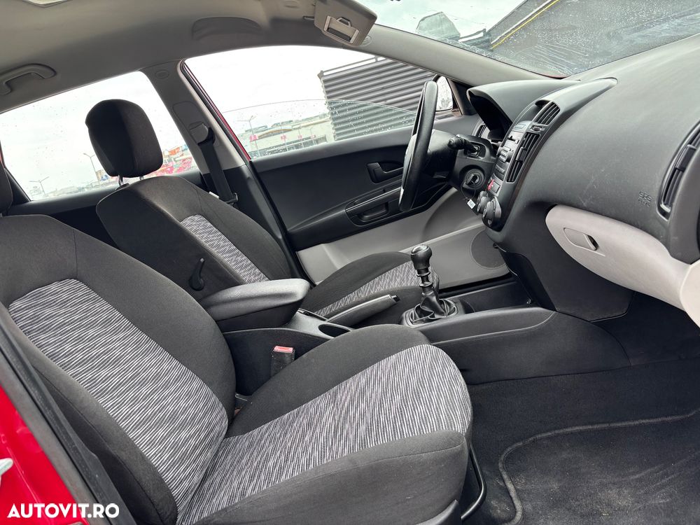 Kia Ceed 1.4 CVVT Attract - 5