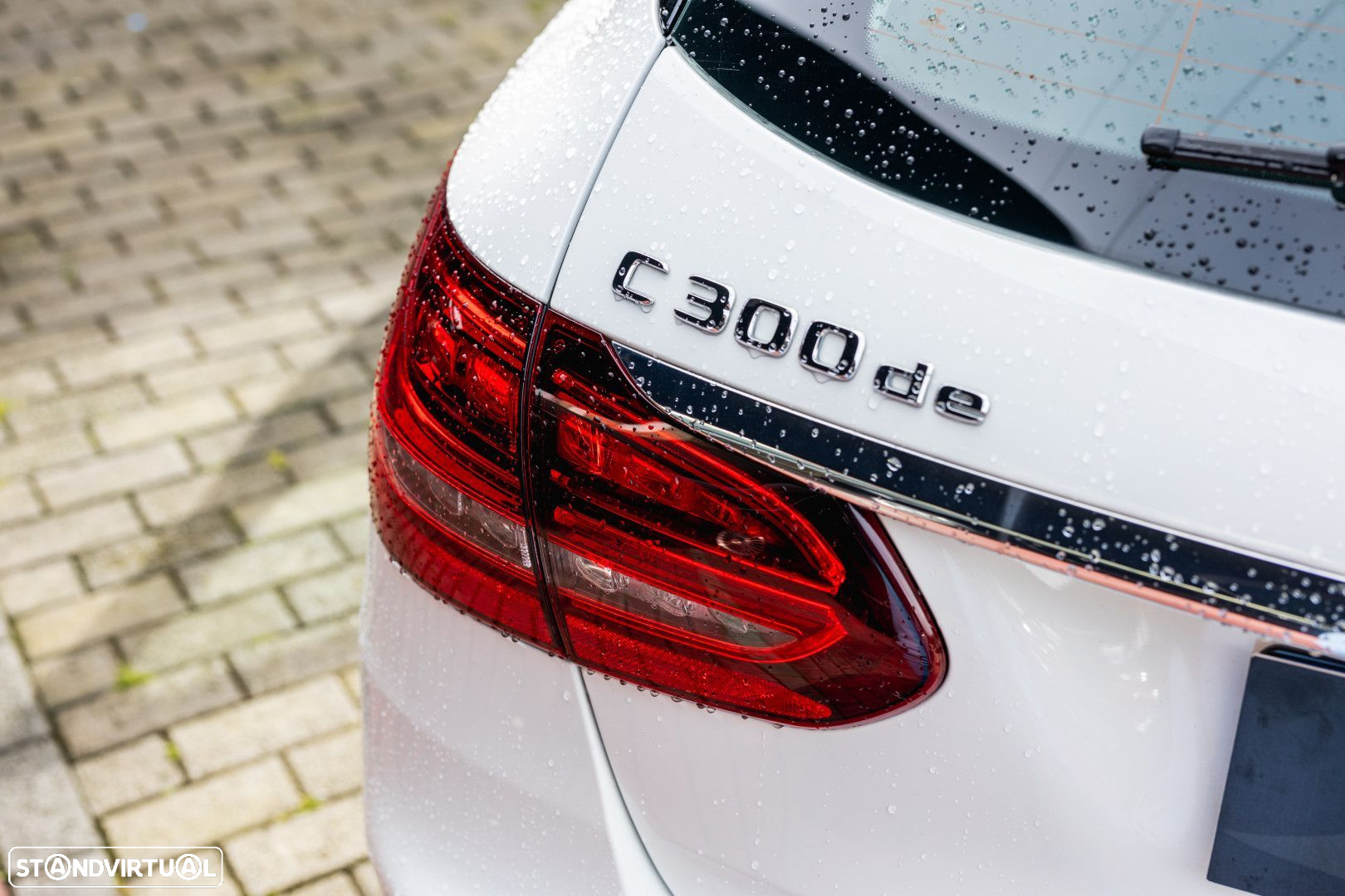 Mercedes-Benz C 300 - 12