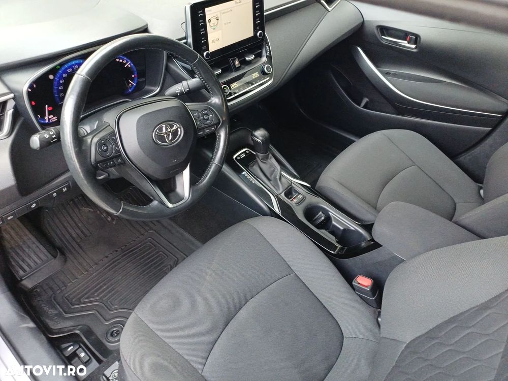 Toyota Corolla 1.8 HSD Dynamic - 12