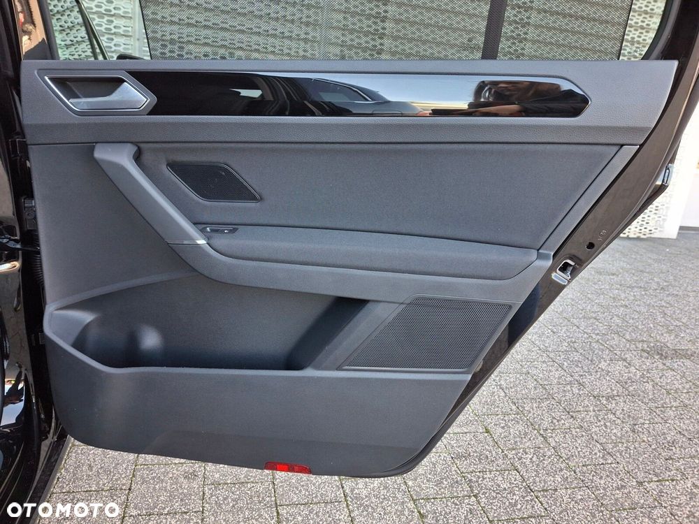 Volkswagen Touran 2.0 TDI BMT Highline DSG - 17
