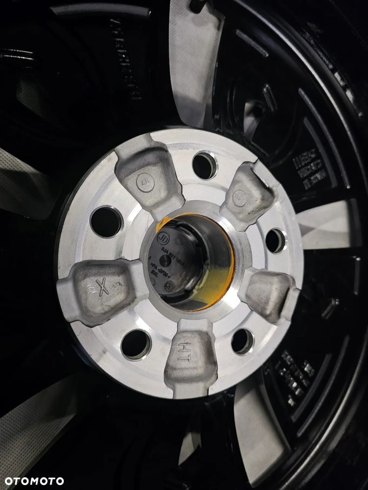 Felga SKODA SUPERB 3P0601025D 7,5x17 ET41 - 4