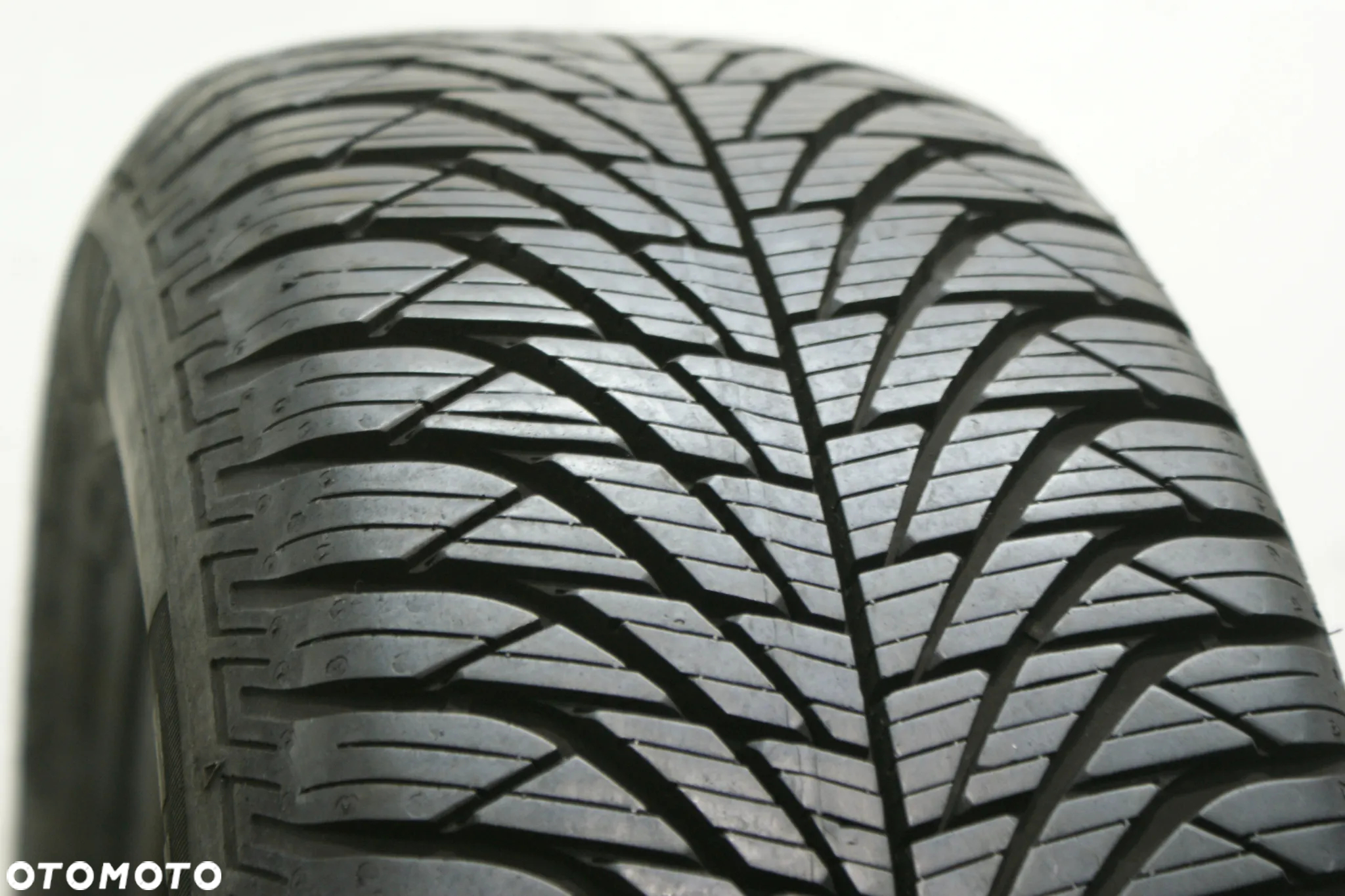 195/65R15 Fulda MultiControl 7,8mm . - 2