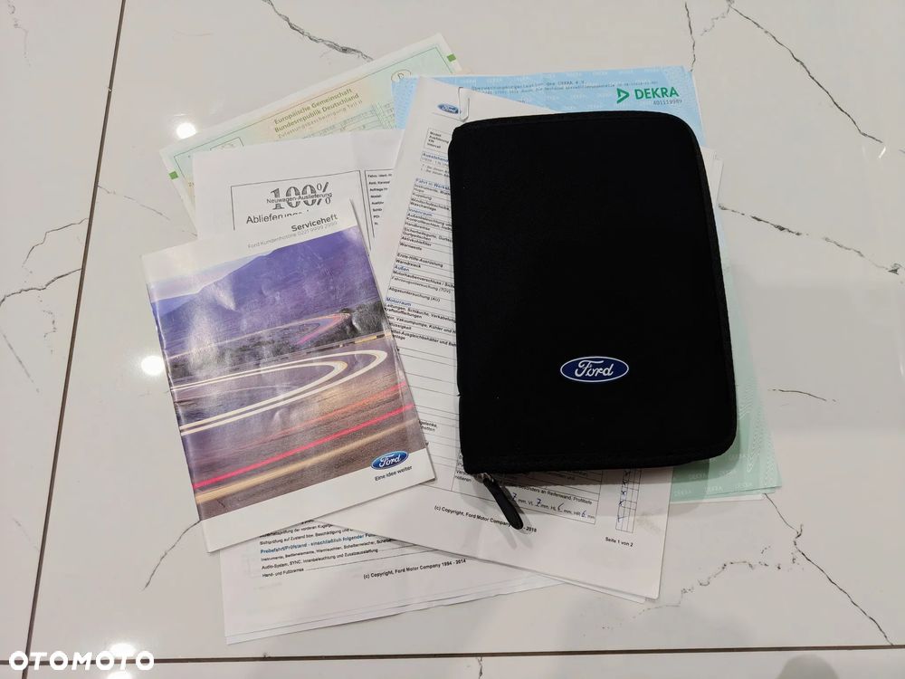 Ford Kuga 2.0 TDCi 2x4 Titanium - 26