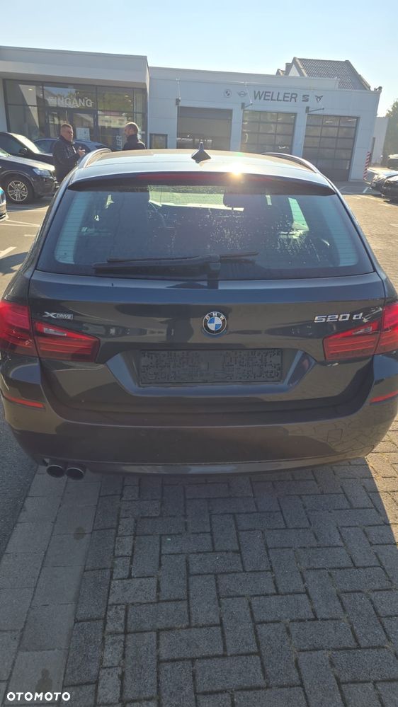 BMW Seria 5 520d xDrive Luxury Line sport - 5