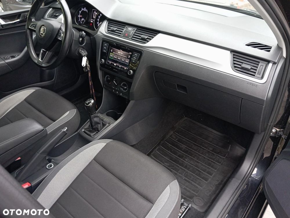 Skoda RAPID 1.0 TSI Ambition - 12