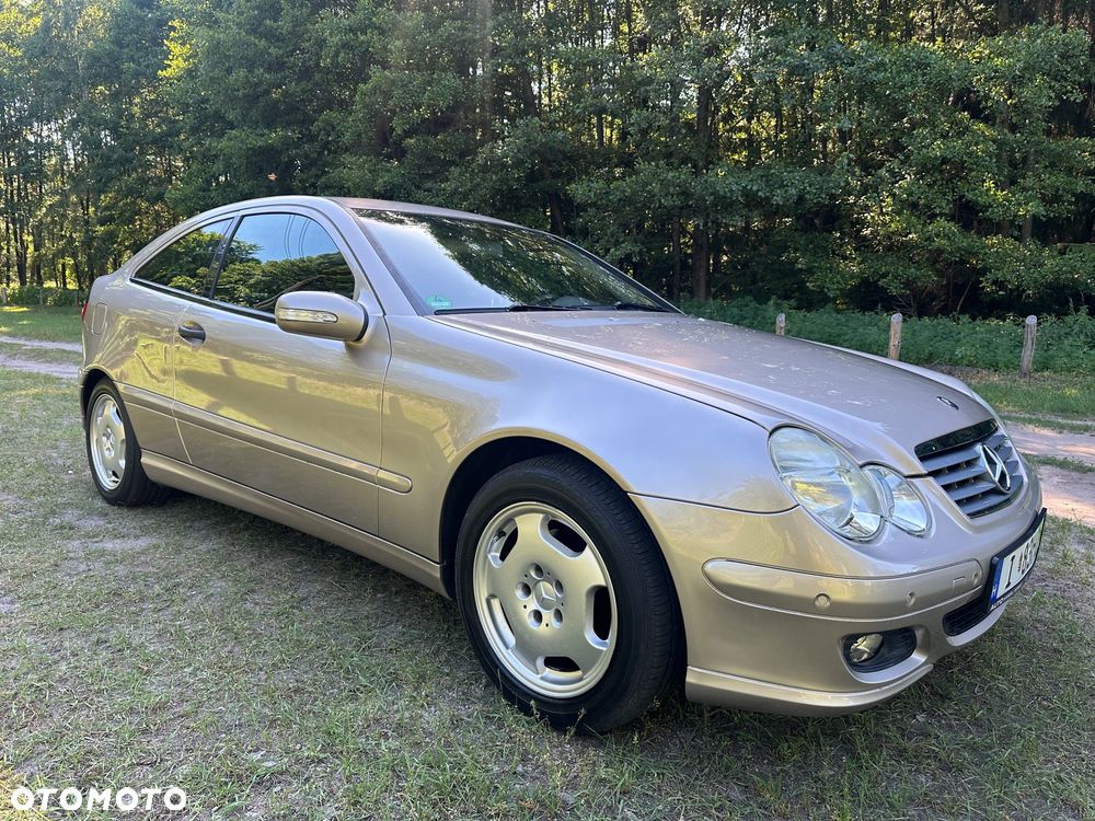 Mercedes-Benz Klasa C 180 Kompressor Sportcoupe - 12