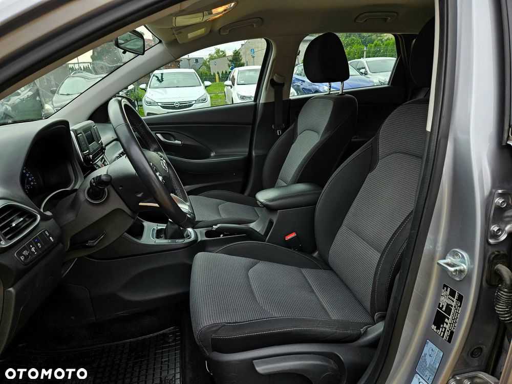 Hyundai i30 1.5 DPI Modern - 6