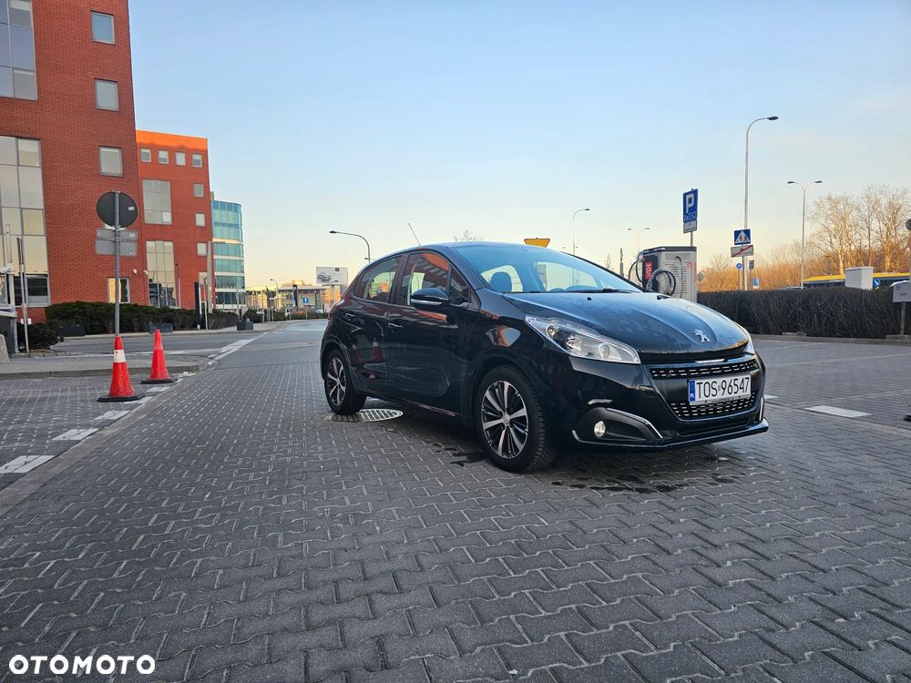 Peugeot 208 PureTech 82 Urban Move - 10