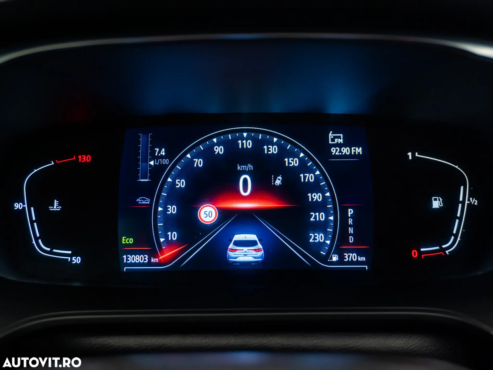 Renault Megane BLUE dCi 115 EDC BUSINESS EDITION - 36