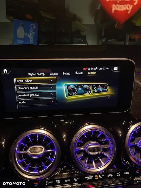 Mercedes-Benz GLA 200 Business Edition - 17