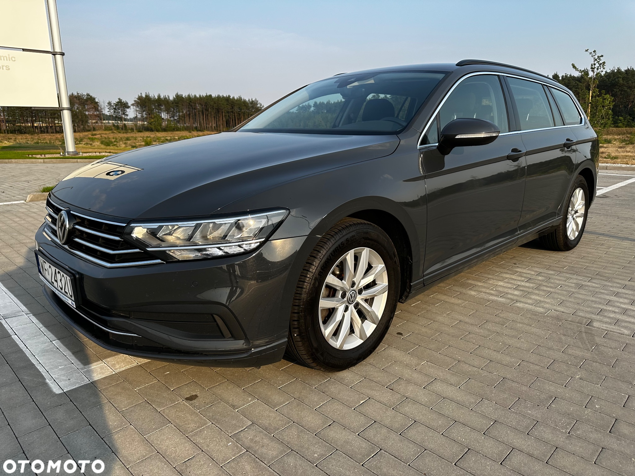 Volkswagen Passat 1.5 TSI EVO Business DSG - 2