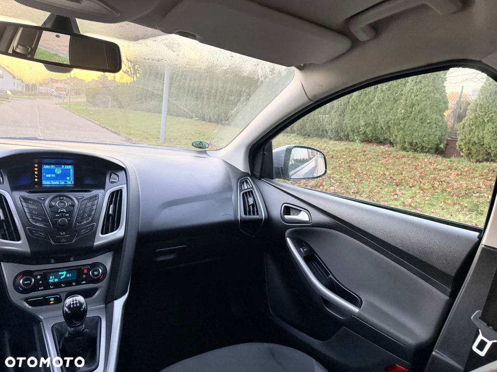 Ford Focus - 14