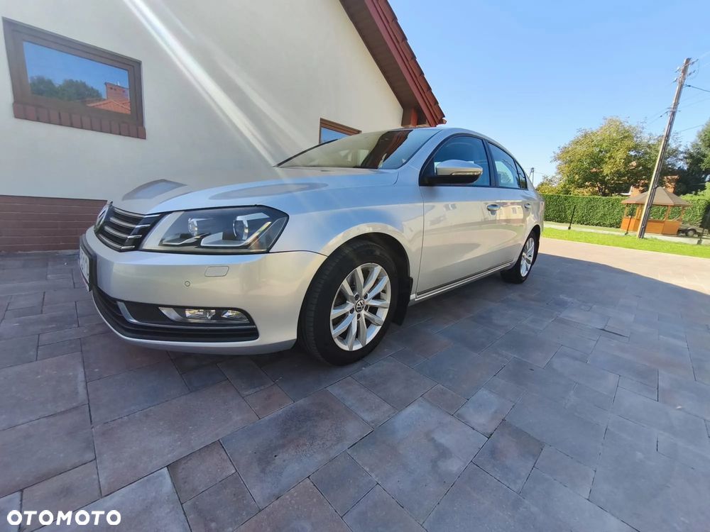 Volkswagen Passat 2.0 TDI Trendline - 9