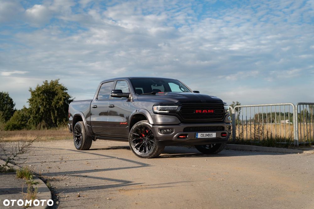 RAM 1500 Crew Cab Shortbed Limited - 27