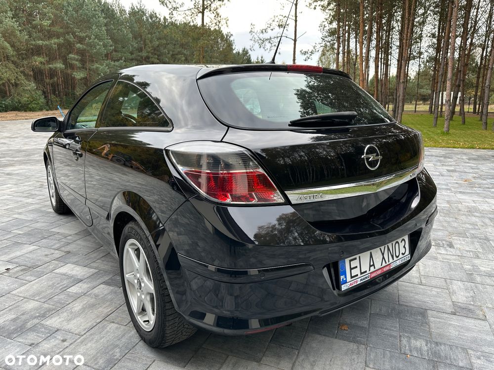 Opel Astra III GTC 1.8 Sport - 1