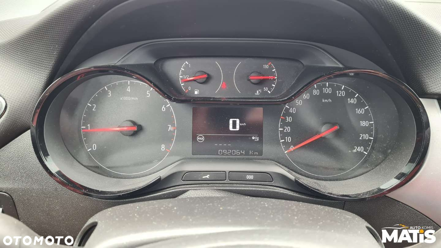 Opel Crossland X - 10