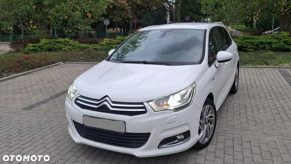 Citroen C4 2011 photo 4