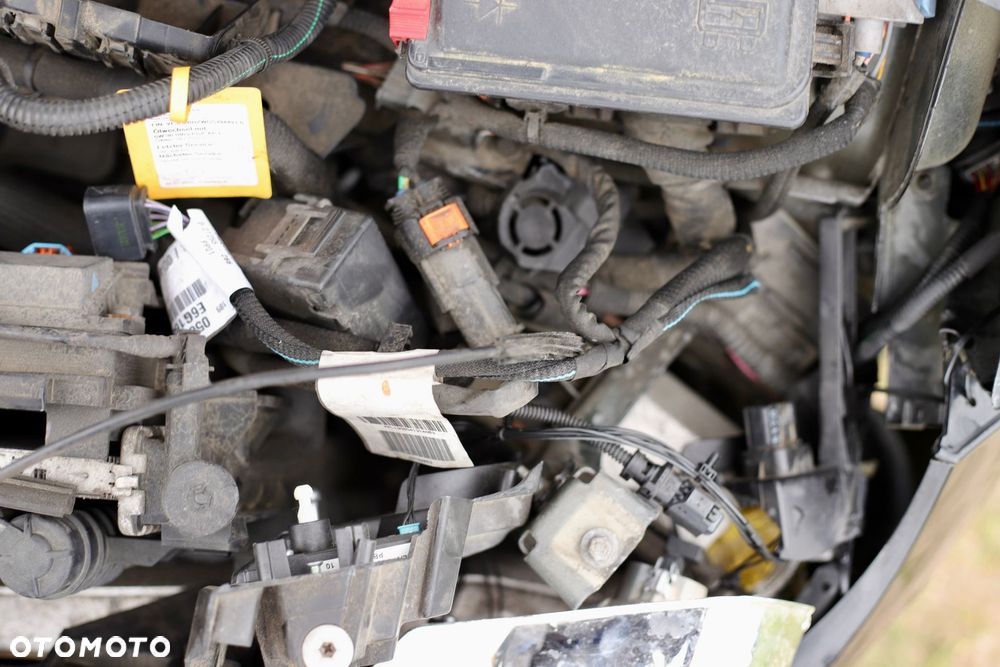 Peugeot 308 BlueHDi 120 EAT6 Stop & Start Active Business-Paket - 33