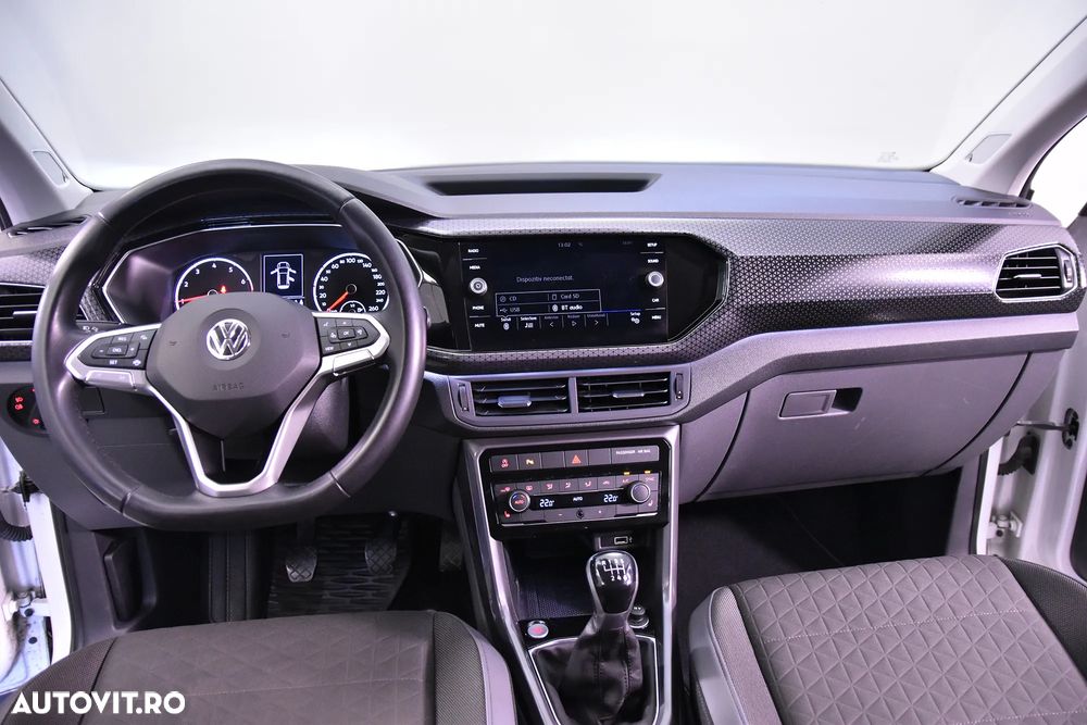 Volkswagen T-Cross - 9