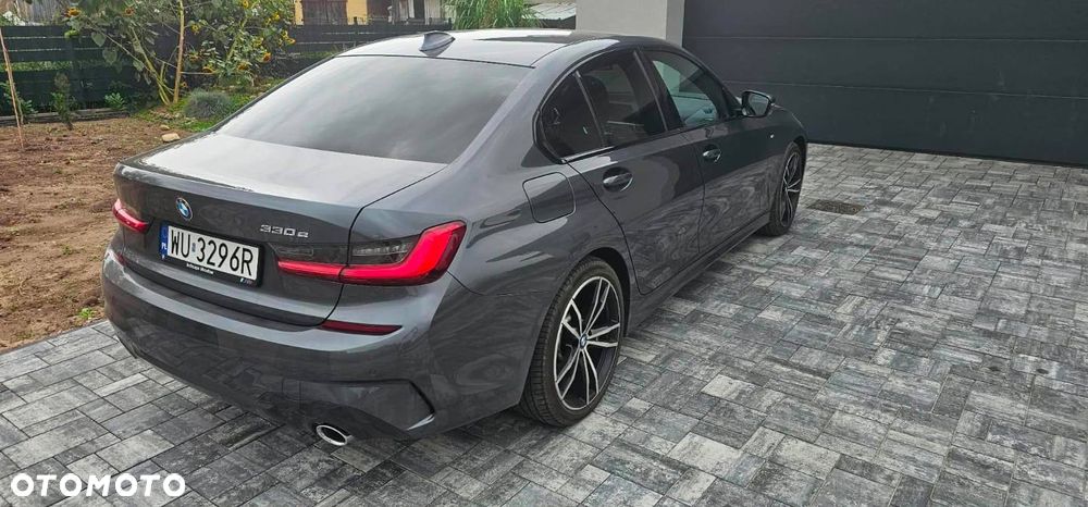 BMW Seria 3 330e M Sport sport - 4
