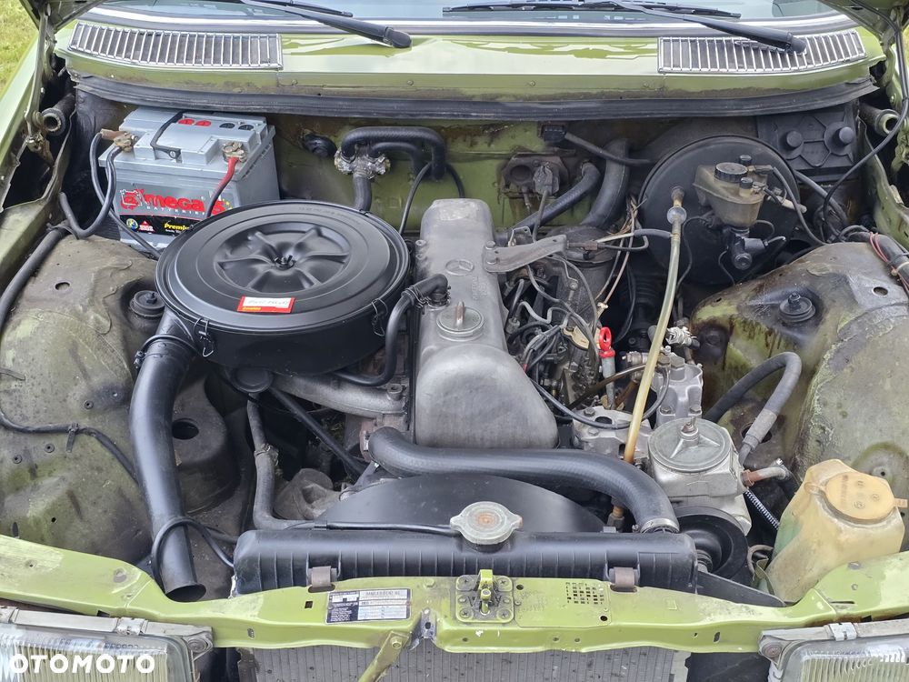 Mercedes-Benz W123 - 8