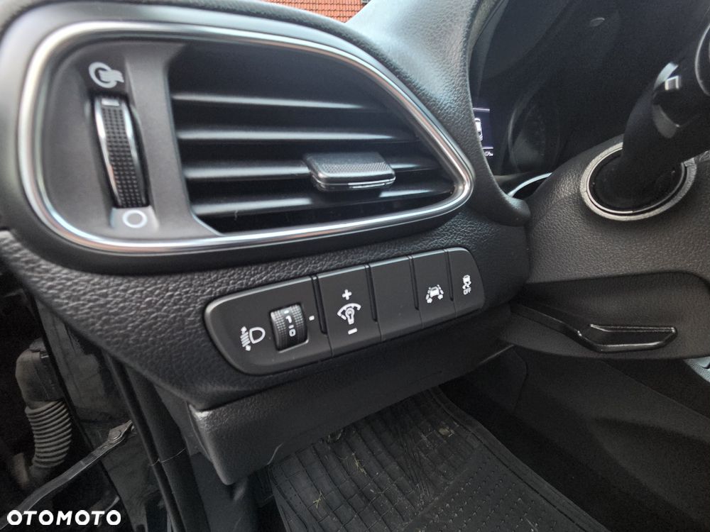 Hyundai i30 - 35