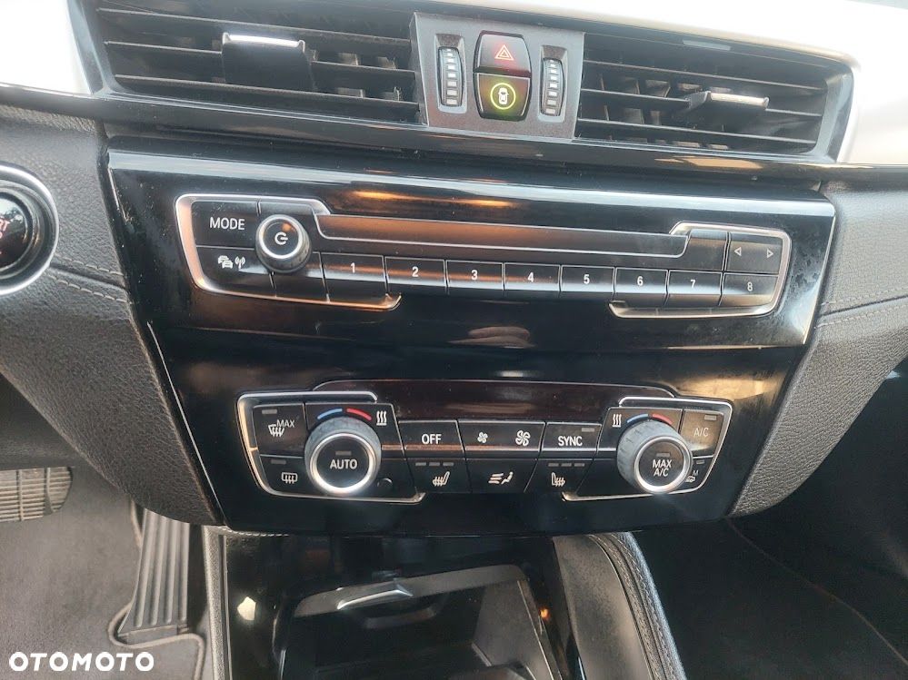 BMW X2 sDrive20i Advantage Plus - 20