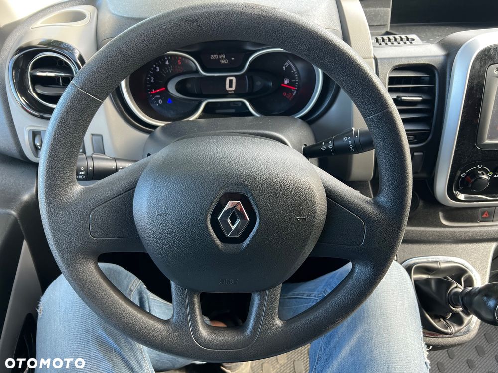 Renault Trafic - 29