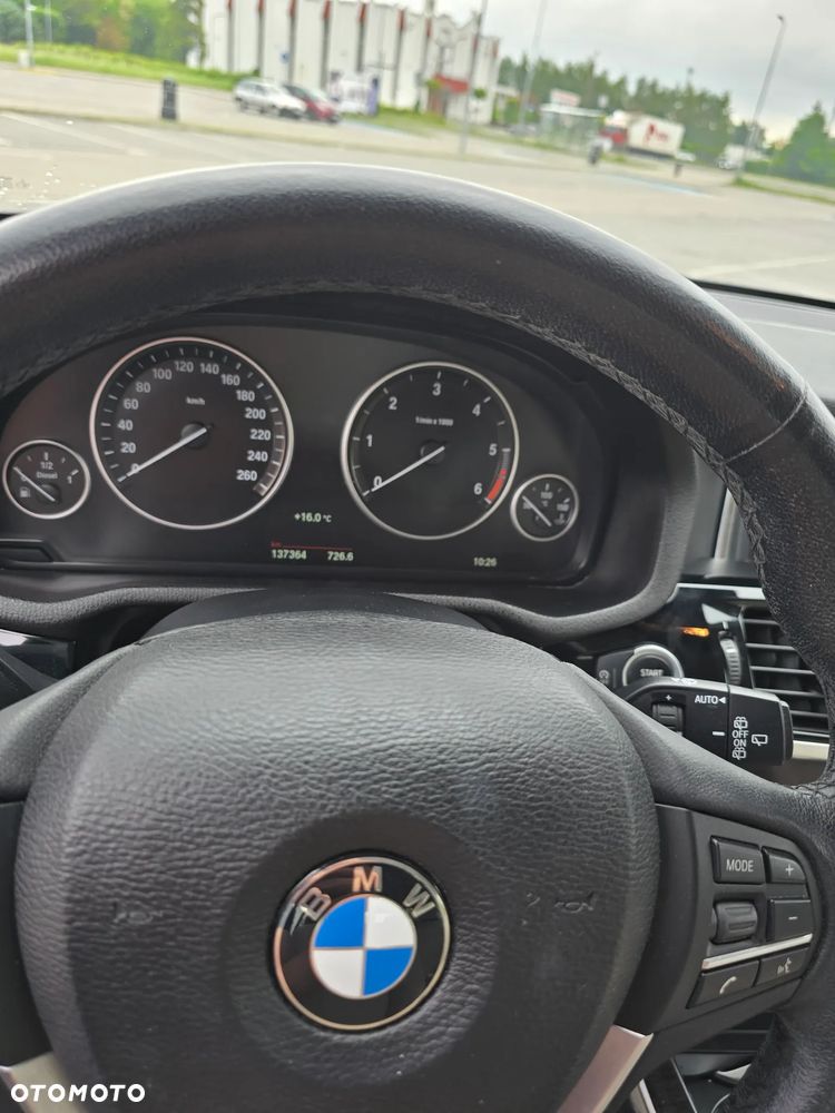 BMW X3 xDrive20d Advantage - 23