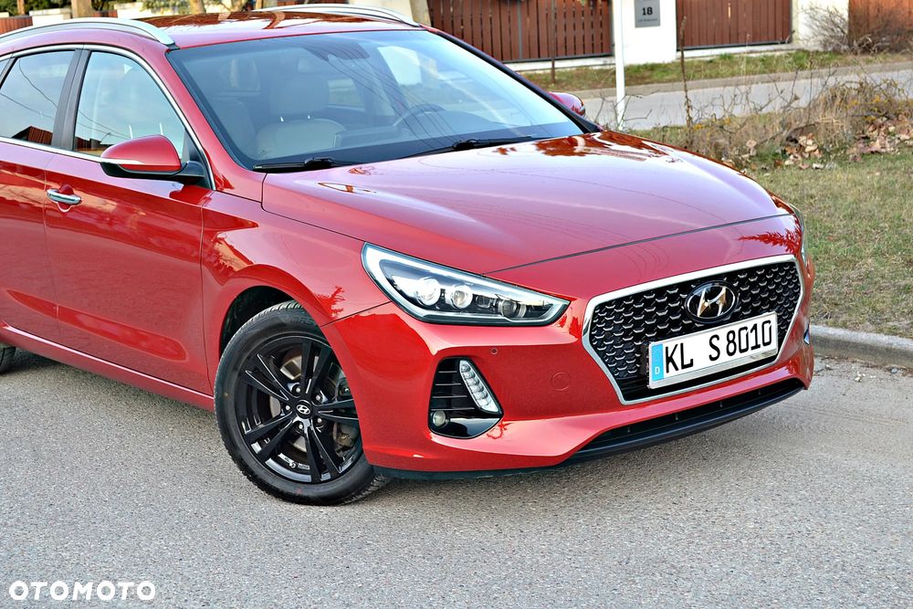 Hyundai i30 blue 1.6 CRDi Premium - 21